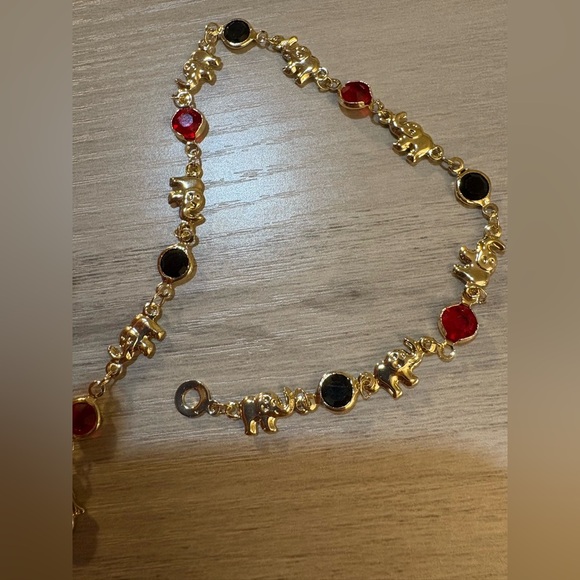 Gold plated , Elegant Gold and Red ankle Bracelet, 9.5 inch chain - Picture 2 of 2